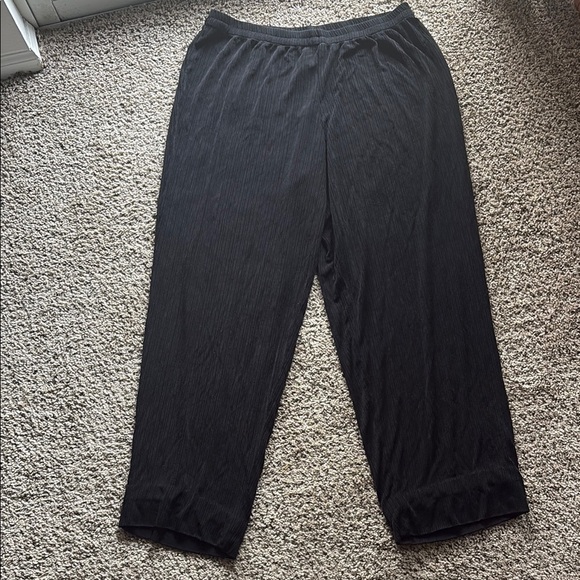 Vintage R&M Richard’s Black Textured Ribbed Wide Leg Pants - size 18 large - Picture 1 of 5